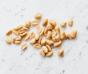  Health Benefits of Eating Peanuts 